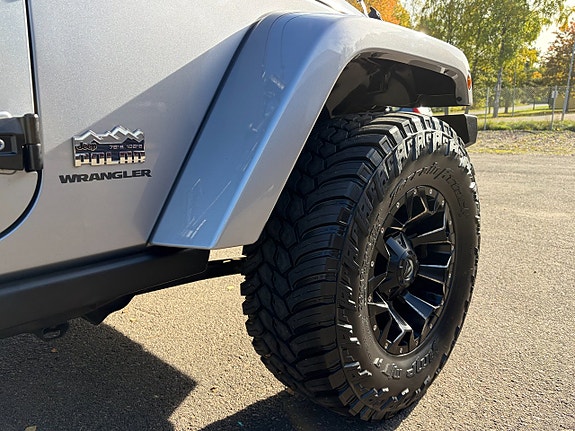 Jeep Wrangler Unlimited 10 of 26