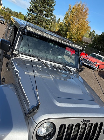 Jeep Wrangler Unlimited 9 of 26