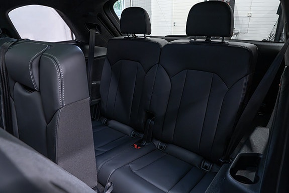 Audi SQ7 18 of 30