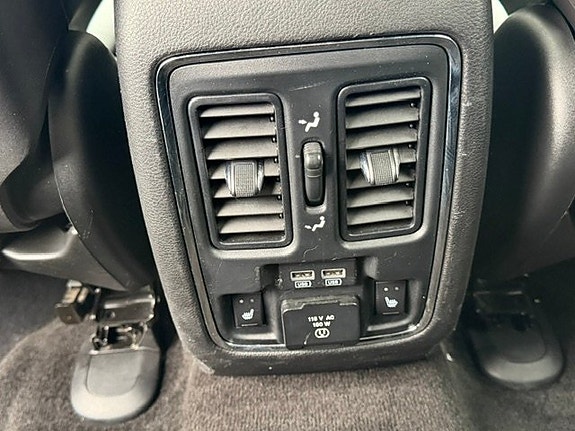 Dodge Durango 13 of 15