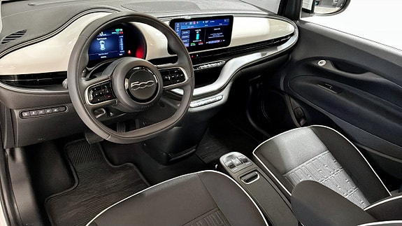 Fiat 500e 12 of 12