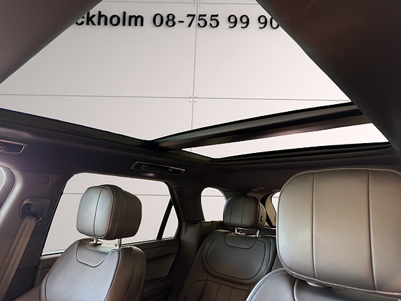 Land Rover Range Rover Sport 11 of 28