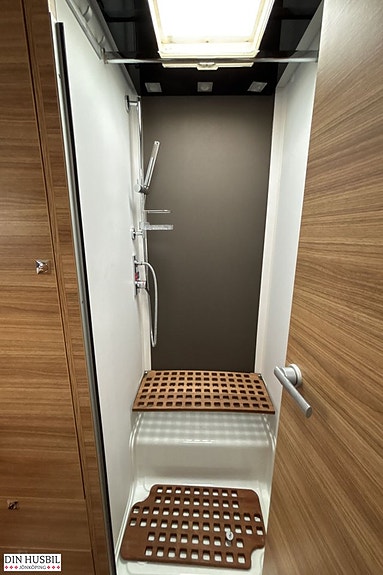 Adria SONIC SUPREME I 810SL 7 of 21