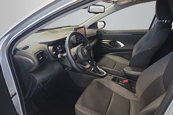 Toyota Yaris 10 of 14