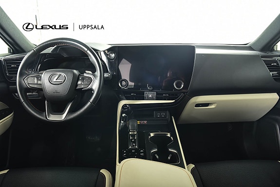 Lexus NX450h+ 8 of 19