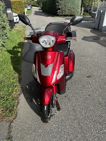 Eloped Elite Sport 3 of 6