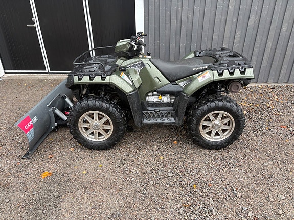 Polaris 550 / Momsad / Snöblad / Vinsch / Frakt / Finans
