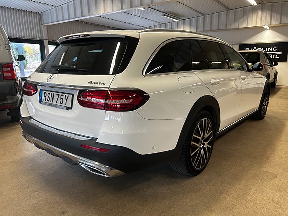 Mercedes-Benz E 220 d 8 of 30