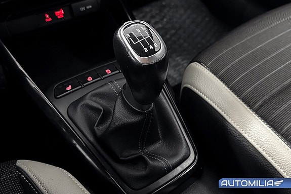 Kia Stonic 13 of 20