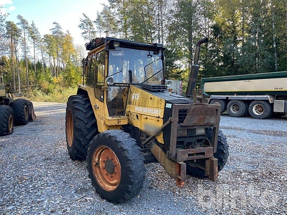 Traktor med skogskran Valmet 615 6 of 6
