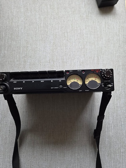 Product image 1 of 5