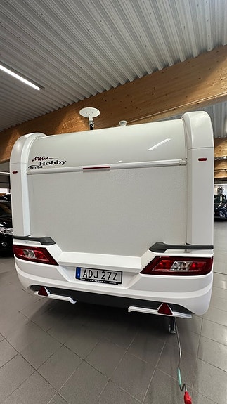 Hobby Hobby 460 De Luxe Långbädd, mover, markis, 1 ägare 3 of 28