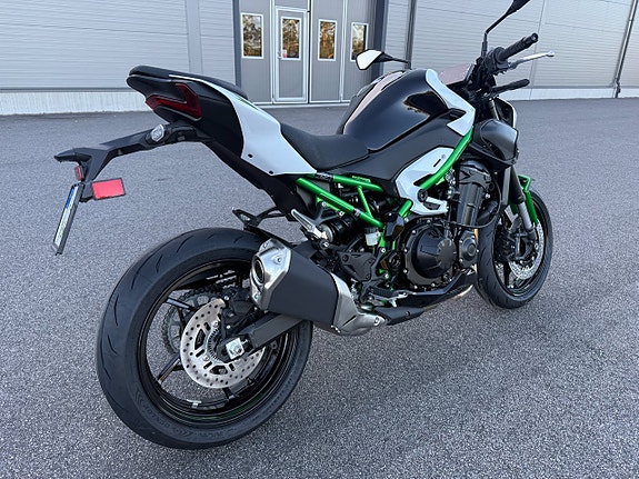 Kawasaki Z900 - 2027 - Köp Online 4 of 14