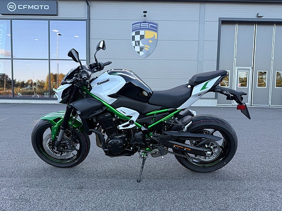 Kawasaki Z900 - 2027 - Köp Online 7 of 14