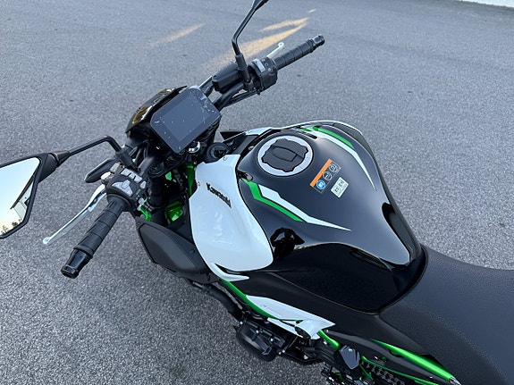 Kawasaki Z900 - 2027 - Köp Online 11 of 14