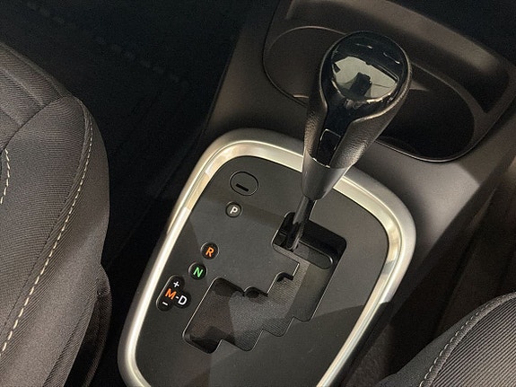 Toyota Yaris 16 of 20
