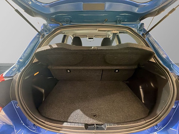 Toyota Yaris 11 of 20