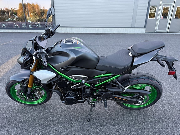 Kawasaki Z900 SE - 2027 - Köp Online 9 of 13