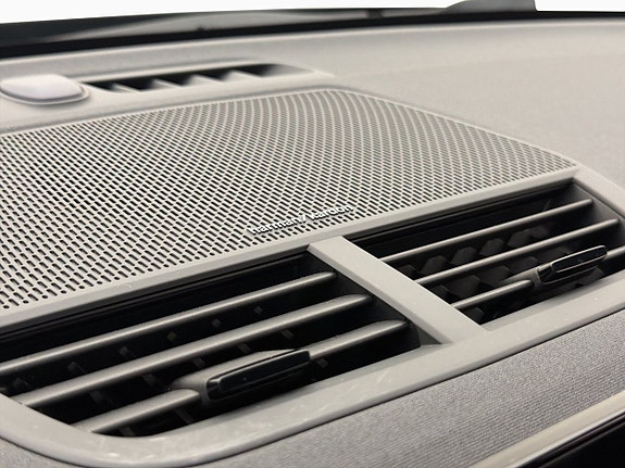 Polestar 2 18 of 30