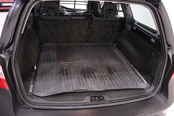 Volvo XC70 19 of 28