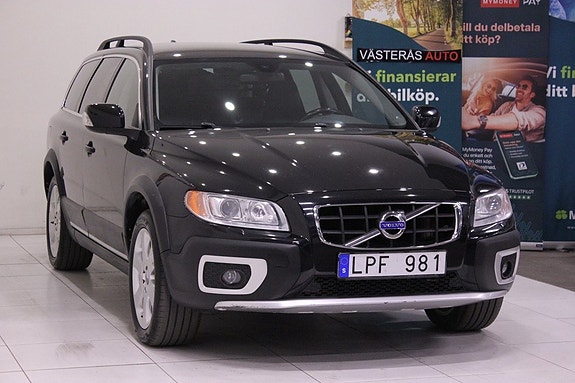 Volvo XC70 4 of 28