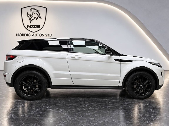 Land Rover Range Rover Evoque 7 of 23