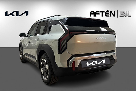 Kia EV3 7 of 16