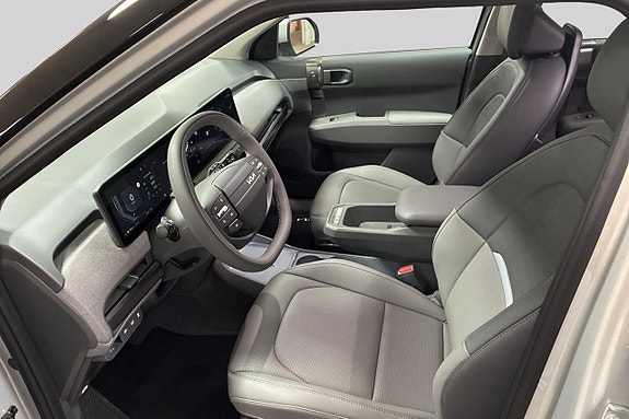 Kia EV3 10 of 16