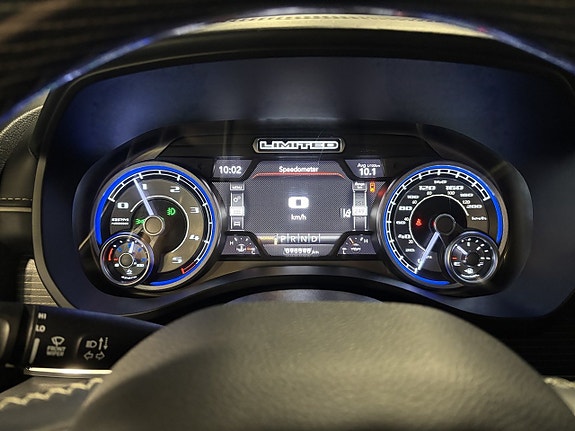 Dodge RAM 1500 9 of 25