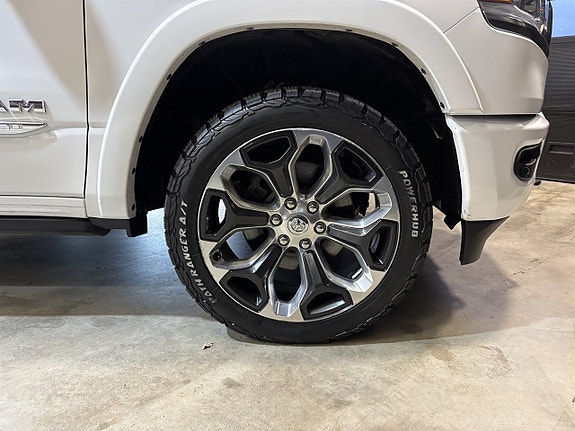 Dodge RAM 1500 25 of 25