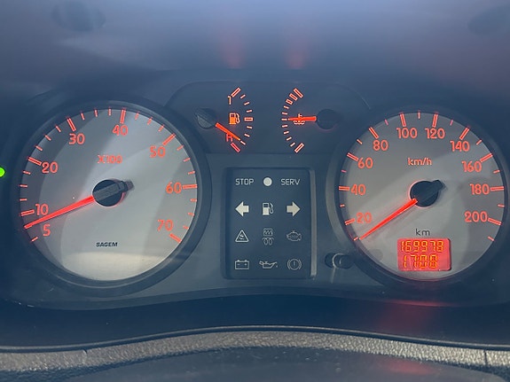 Renault Kangoo Express 11 of 11