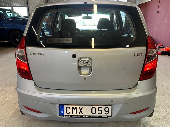 Hyundai i10 5 of 10