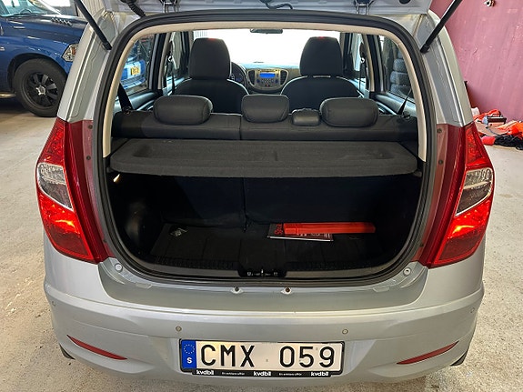 Hyundai i10 6 of 10