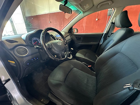 Hyundai i10 9 of 10