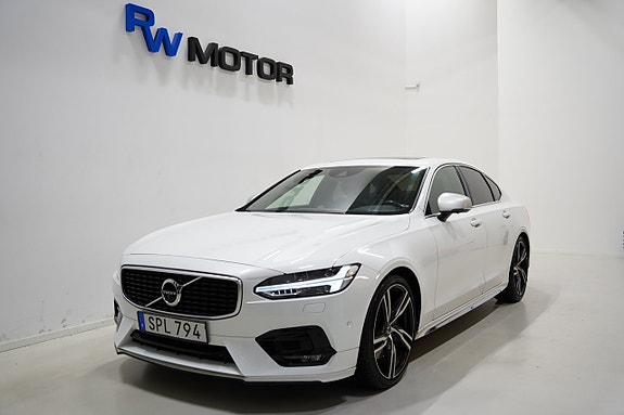 Volvo S90 2 of 29