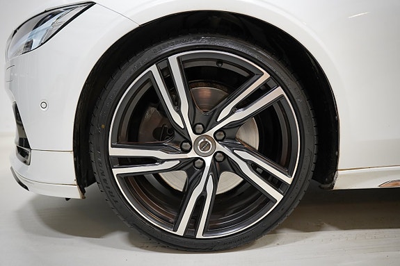 Volvo S90 3 of 29