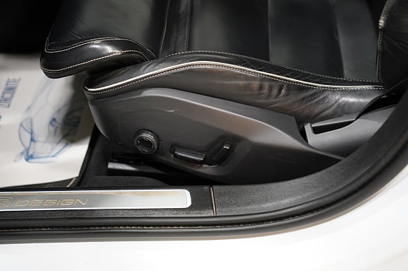 Volvo S90 11 of 29