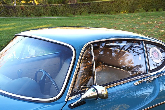 Volvo P1800 E 16 of 30