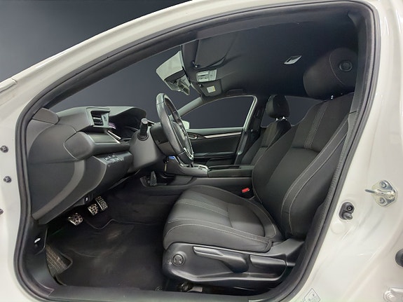 Honda Civic 9 of 18
