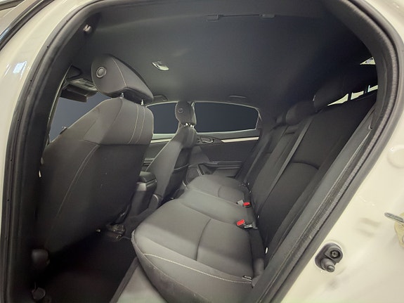 Honda Civic 10 of 18