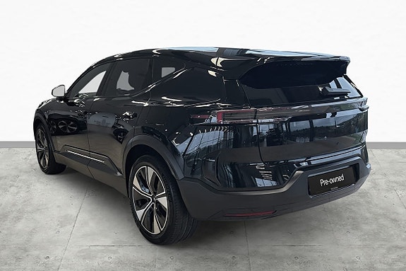Polestar 3 6 of 30