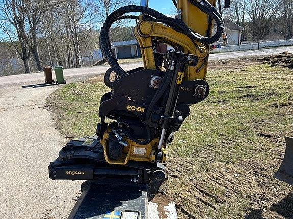 Komatsu PC 78US-11EO 21 of 24
