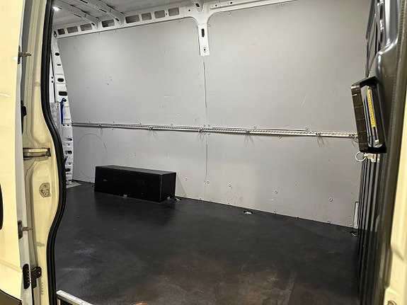 Iveco Daily 11 of 15