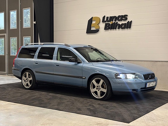 Volvo V70 5 of 21