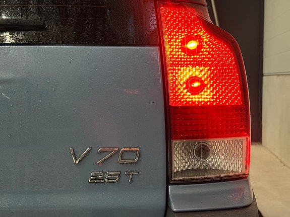 Volvo V70 21 of 21