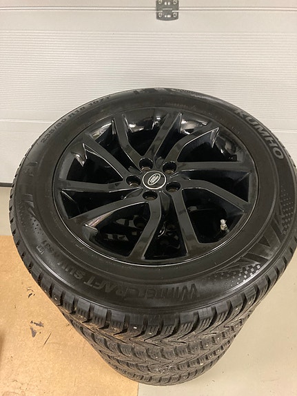 Land Rover Discovery Sport 6 of 6