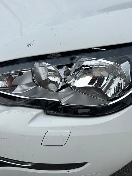 Peugeot 308 SW 5 of 5