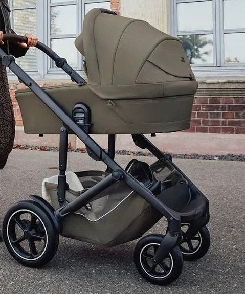 Product image 1 of 6