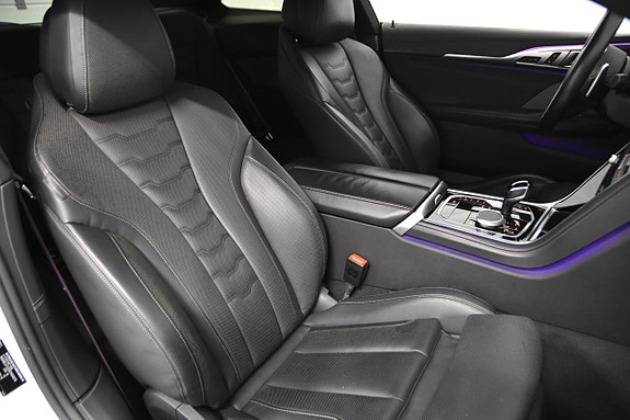 BMW M850i 20 of 27