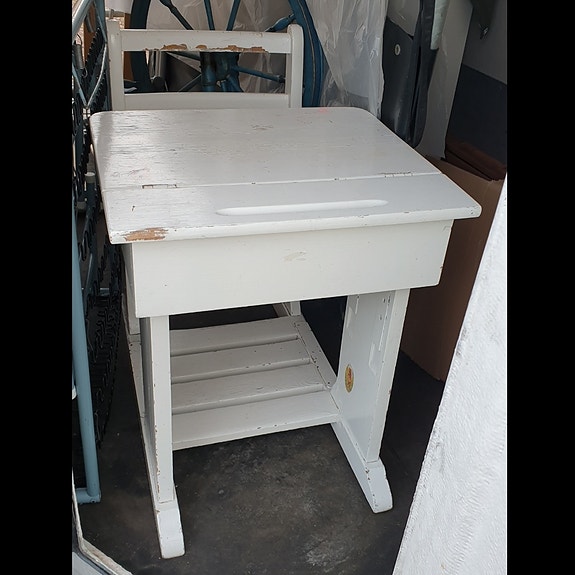 Product image 1 of 5